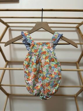 Baby Boden Floral Bubble Romper Criss Cross Back Multicolor Baby Girl 6-9 Months
